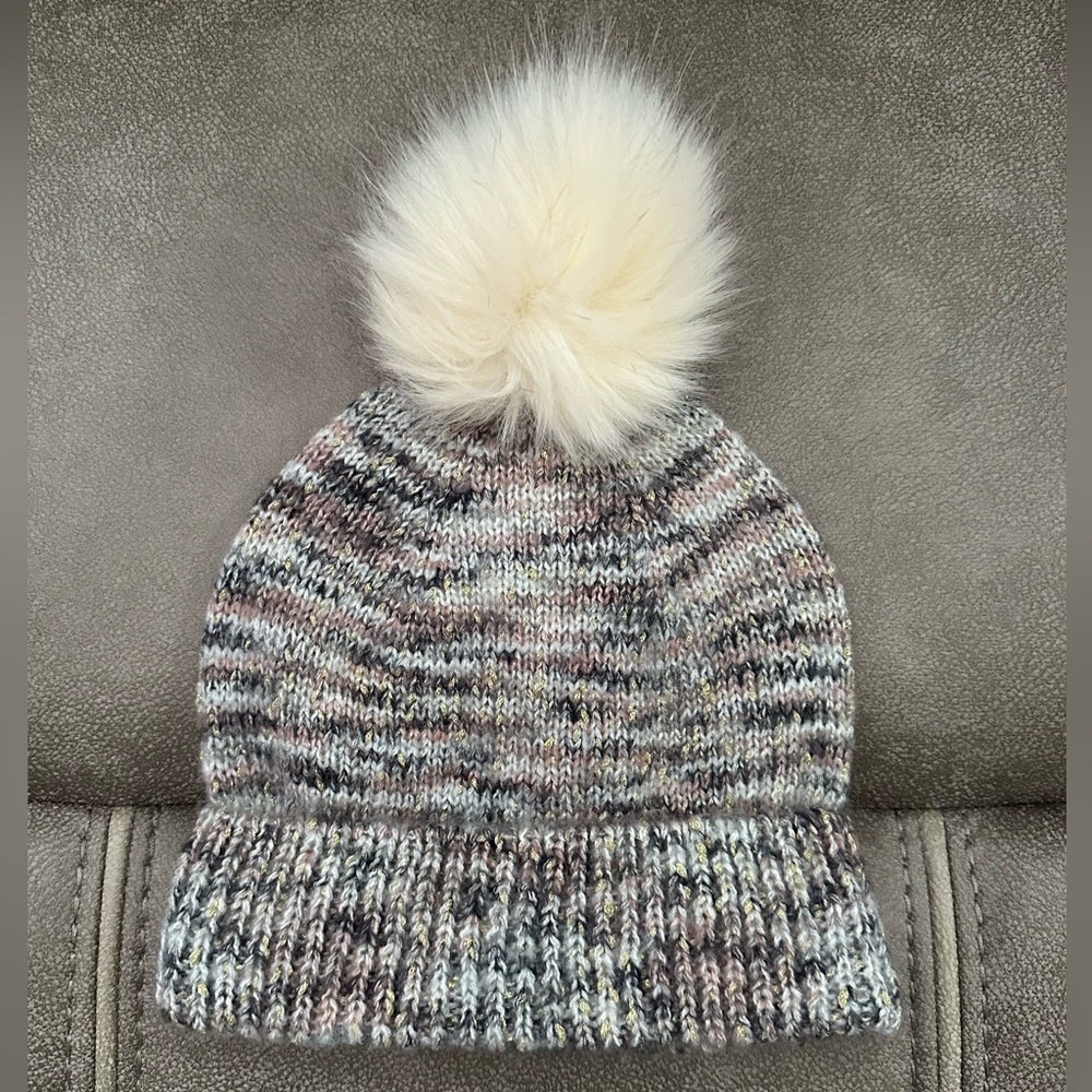 NWOT LOFT Pom Pom Hat